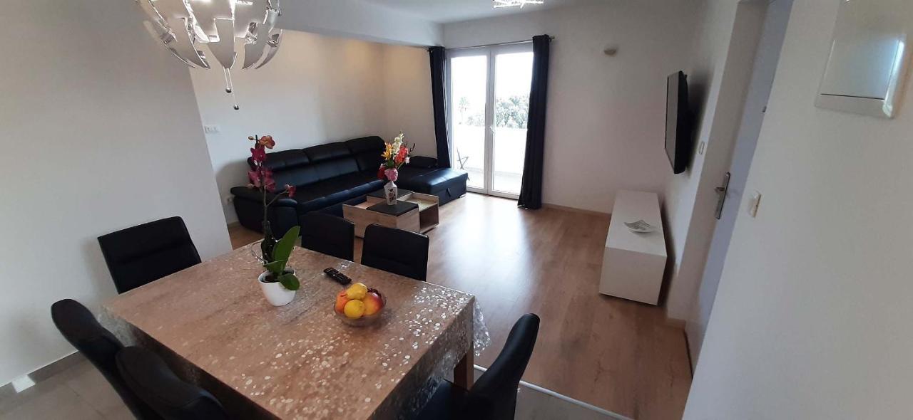 Penthaus Apartment N&M Baska Voda Bagian luar foto