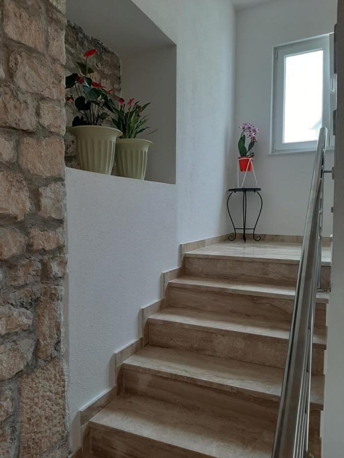 Penthaus Apartment N&M Baska Voda Bagian luar foto